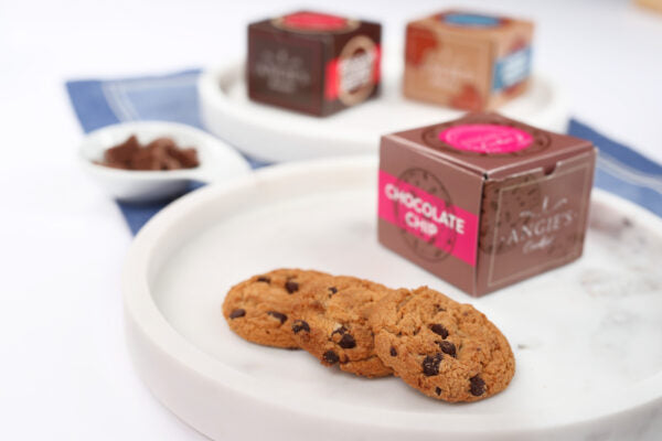 High-protein cookies with chocolate chips